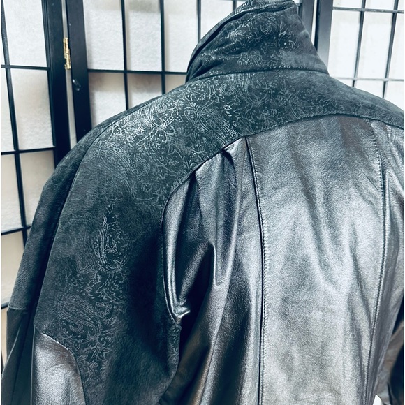 Pelle Studiio Vintage 80s Black Leather Trench Coat - Picture 5 of 7